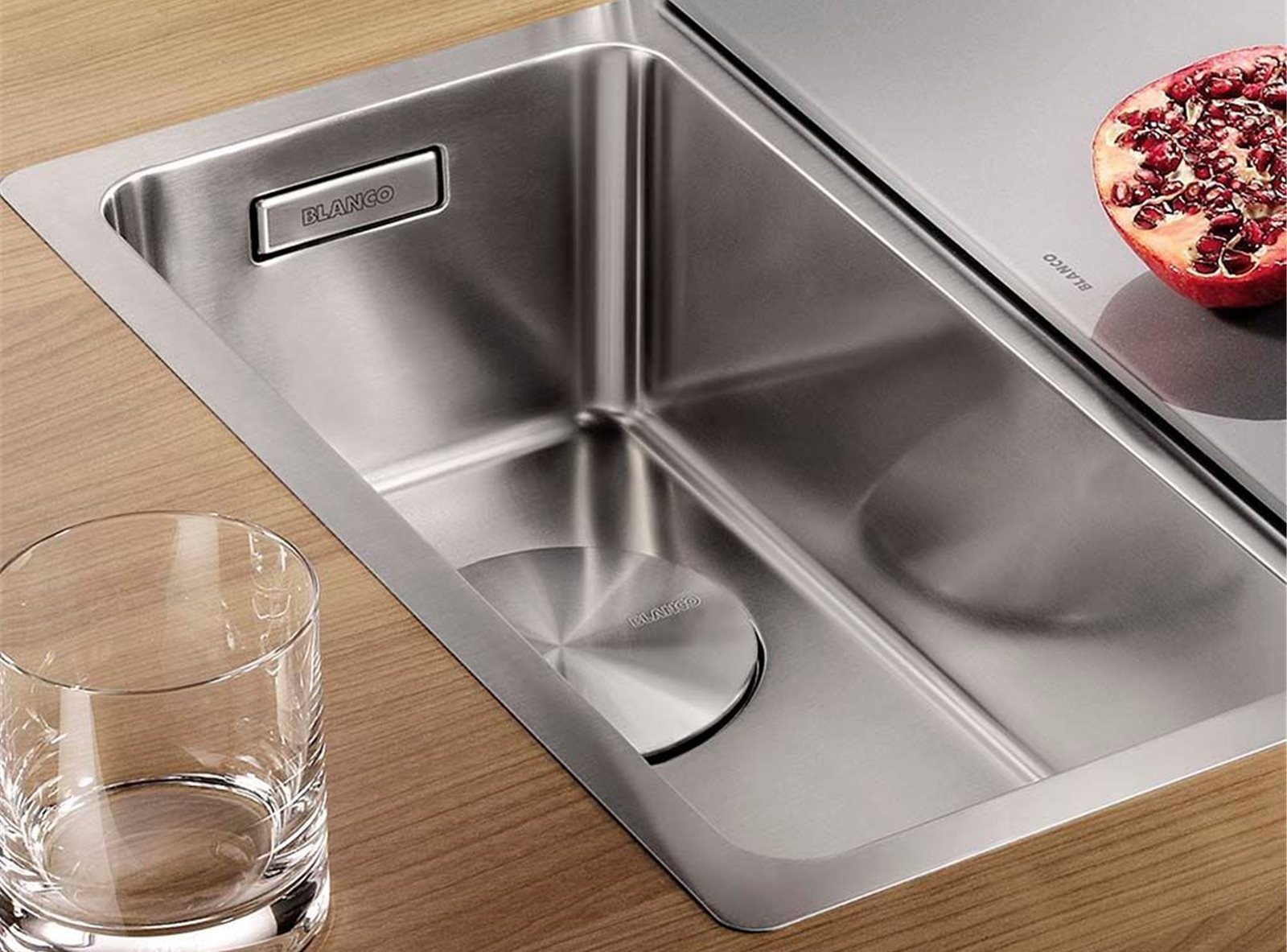 Накладка на сливное отверстие Бланко CapFlow 517666 фото 11 Накладка на сливное отверстие Blanco CapFlow 517666 фото 11