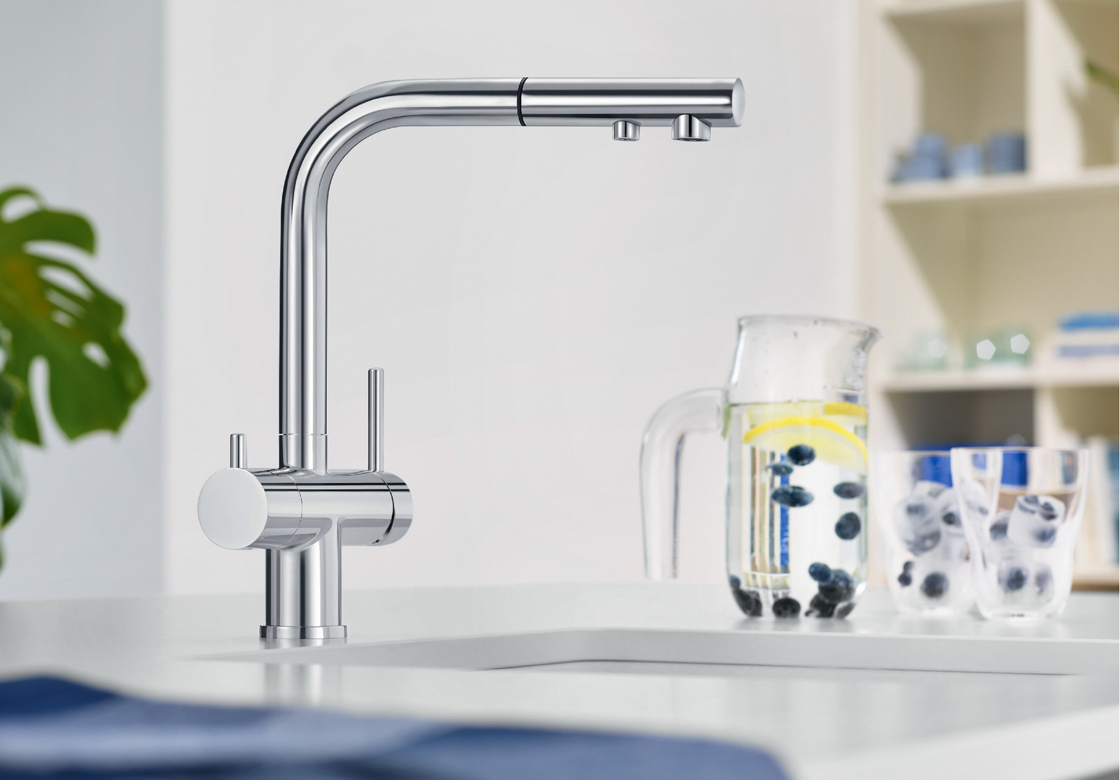 Смеситель Бланко FONTAS-S II сатин платина 527715 фото 2 Смеситель Blanco FONTAS-S II сатин платина 527715 фото 2