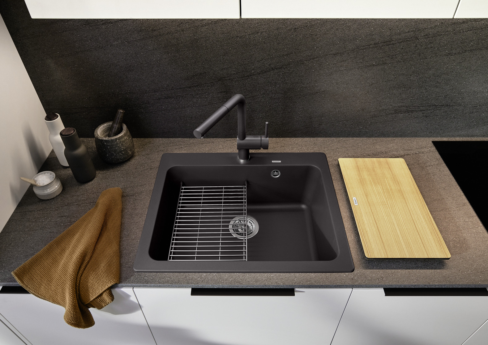 Мойка Бланко Naya 6 мягкий белый 527128 фото 7 Мойка Blanco Naya 6 мягкий белый 527128 фото 7