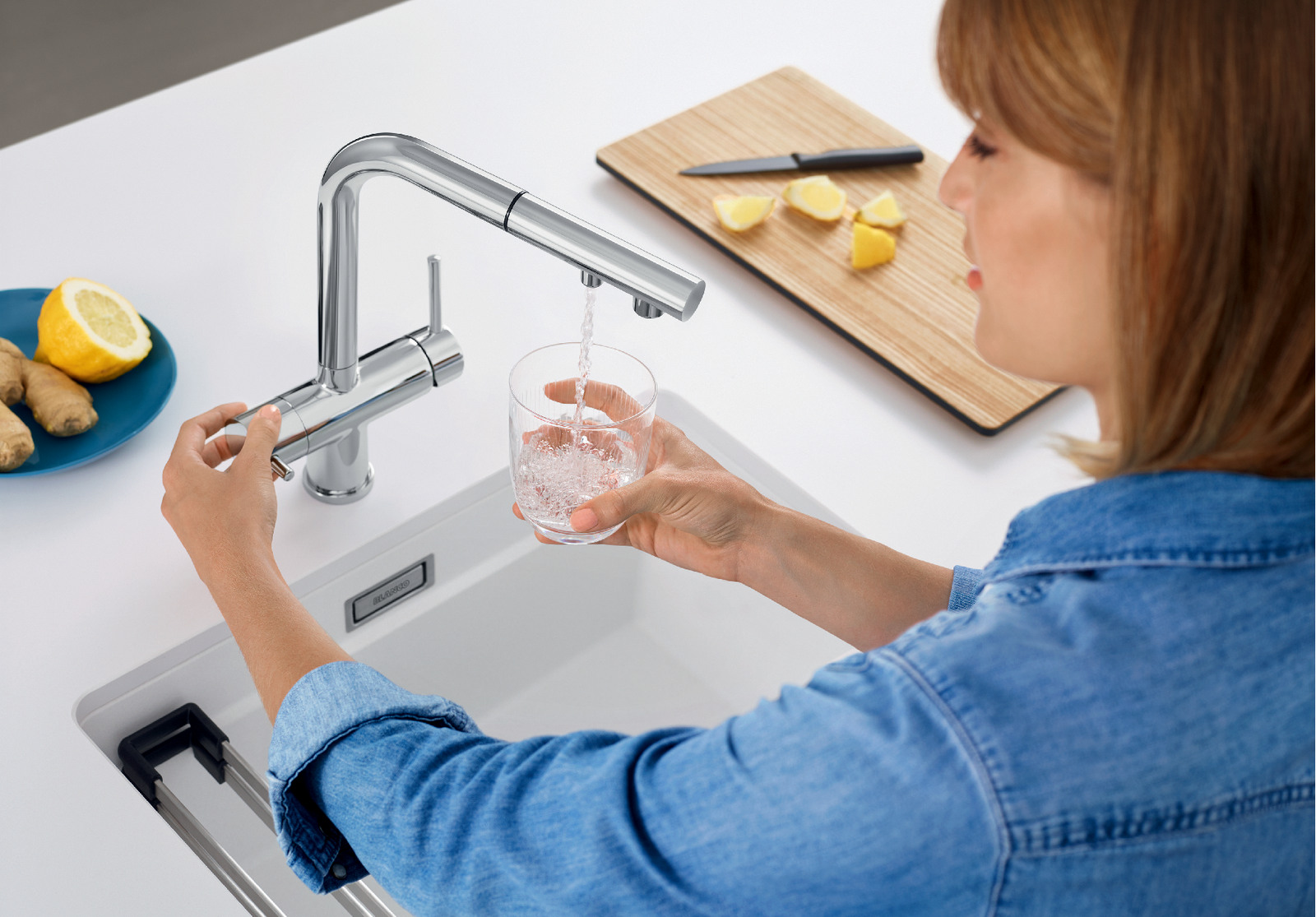 Смеситель Бланко FONTAS-S II хром 525198 фото 4 Смеситель Blanco FONTAS-S II хром 525198 фото 4