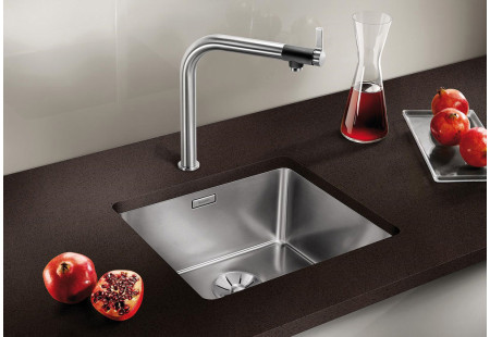 Смеситель Blanco Vonda нержавеющая сталь полированная 518435