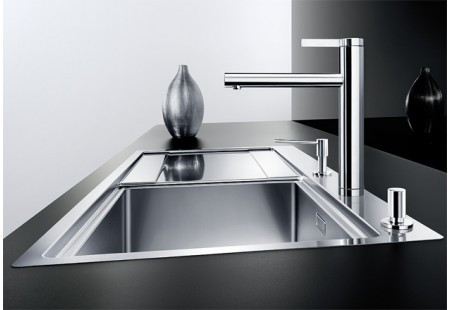 Смеситель Blanco Linee нержавеющая сталь матовая 517596
