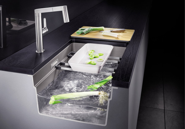 Мойка Бланко Etagon 700-U SILGRANIT PuraDur темная скала клапан-автомат InFino 525168 Мойка Blanco Etagon 700-U SILGRANIT PuraDur темная скала клапан-автомат InFino 525168